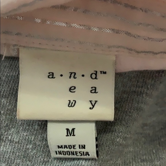 A.N.D ea wy women’s shirt pink size M - Picture 7 of 7